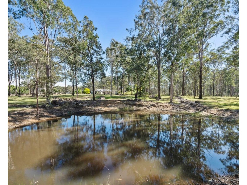 192 Franks Road, Blackbutt QLD 4306
