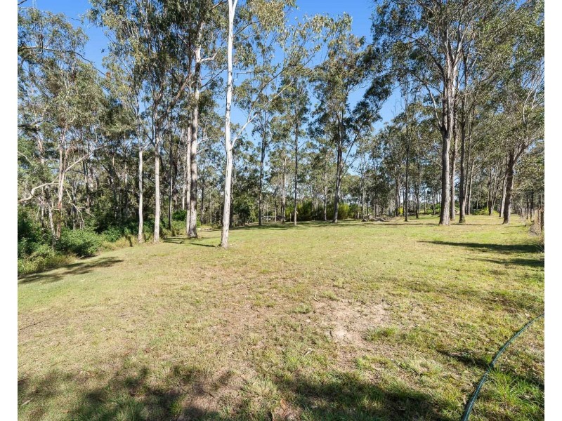 192 Franks Road, Blackbutt QLD 4306