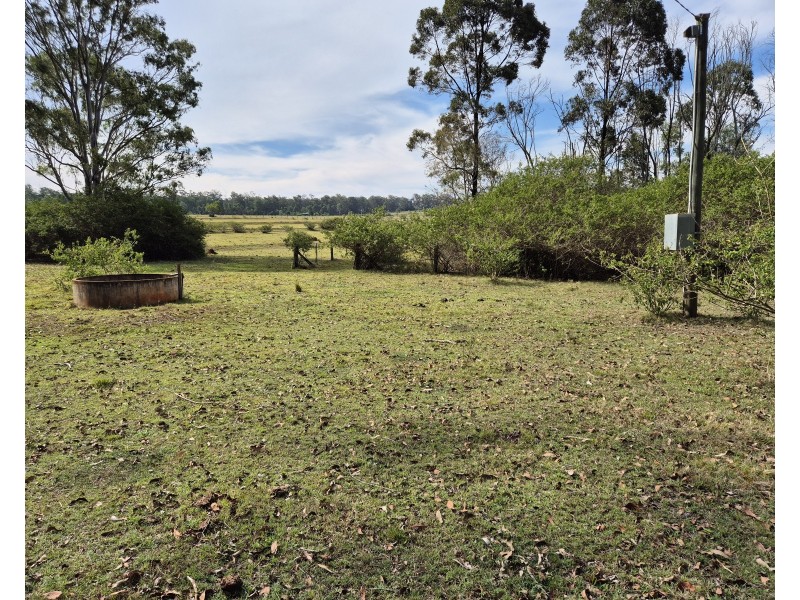 49 Valley Road, Cherry Creek QLD 4306