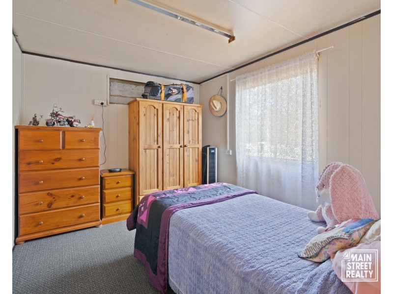 7 Noyes Street, Yarraman QLD 4614