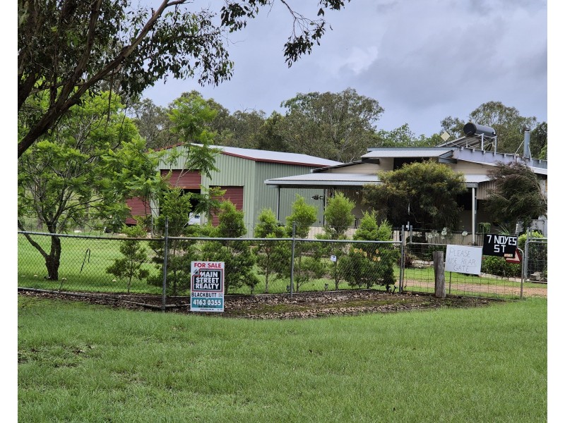 7 Noyes Street, Yarraman QLD 4614
