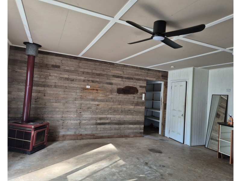 294 Crumpton Drive, Blackbutt North QLD 4306