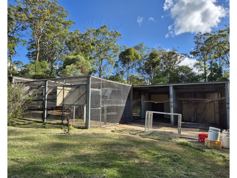 294 Crumpton Drive, Blackbutt North QLD 4306