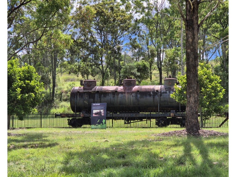 10 McNeil Street, Yarraman QLD 4614