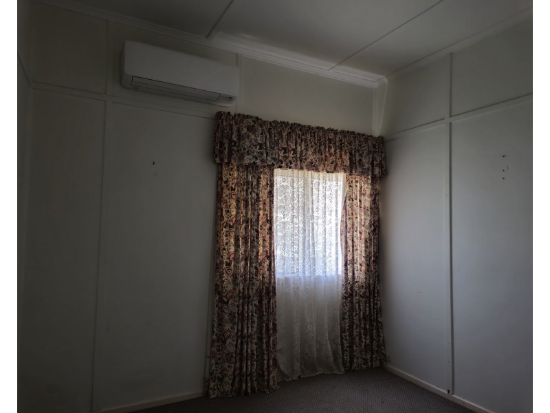 21 Fern Street, Blackbutt QLD 4306