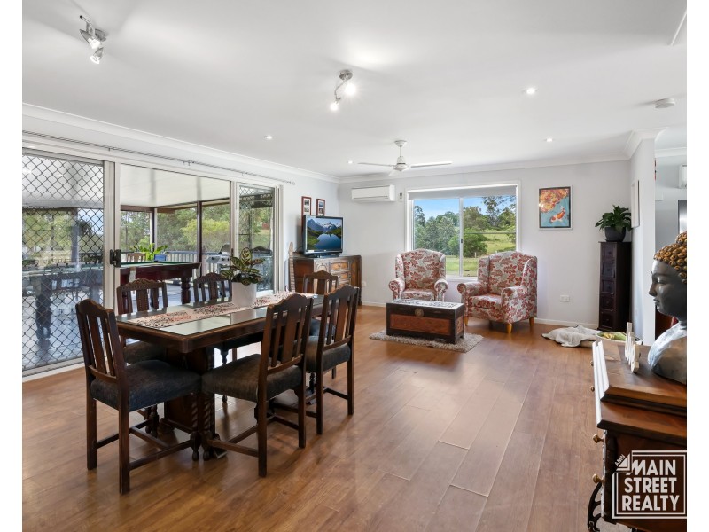 83 Greenhills Drive, Blackbutt QLD 4306