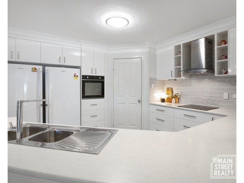 83 Greenhills Drive, Blackbutt QLD 4306