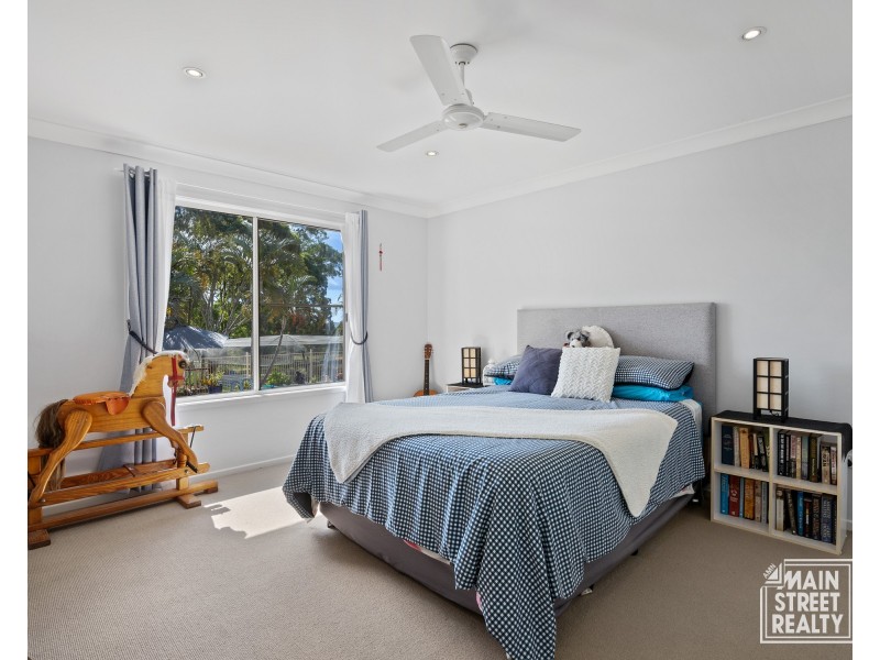 83 Greenhills Drive, Blackbutt QLD 4306