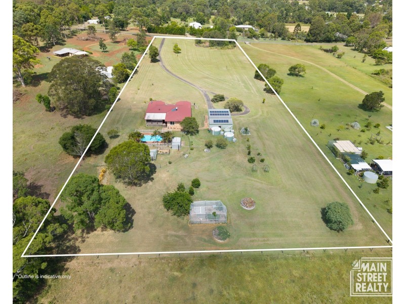 83 Greenhills Drive, Blackbutt QLD 4306
