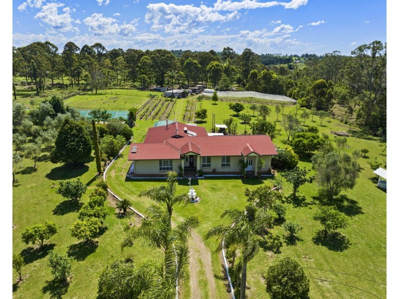 145 Crumpton Drive, Blackbutt North QLD 4306