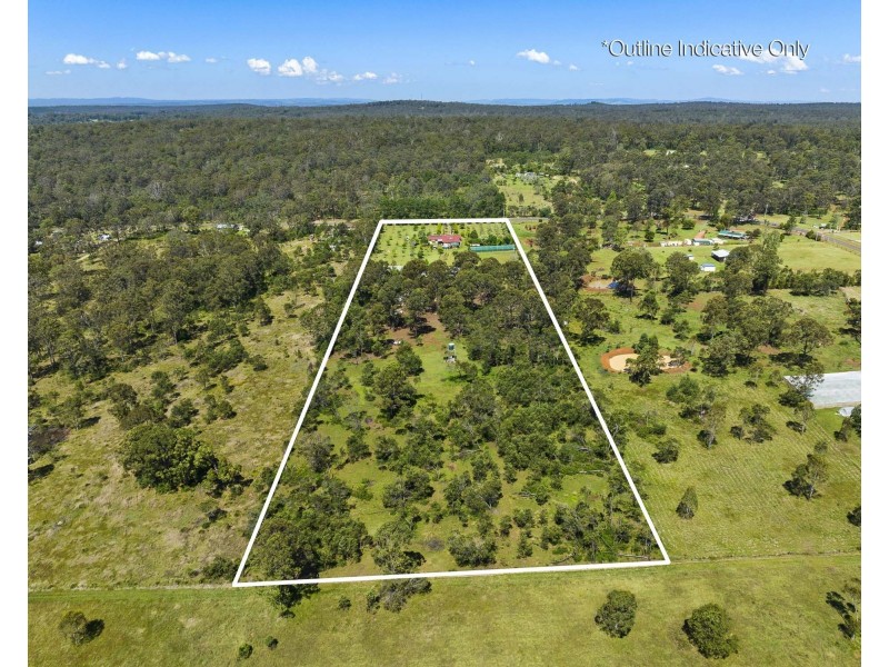 145 Crumpton Drive, Blackbutt North QLD 4306