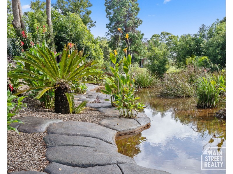 58 Hart Street, Blackbutt QLD 4306