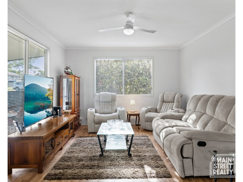 58 Hart Street, Blackbutt QLD 4306