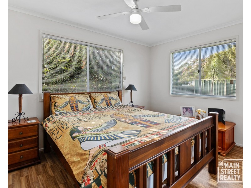 58 Hart Street, Blackbutt QLD 4306