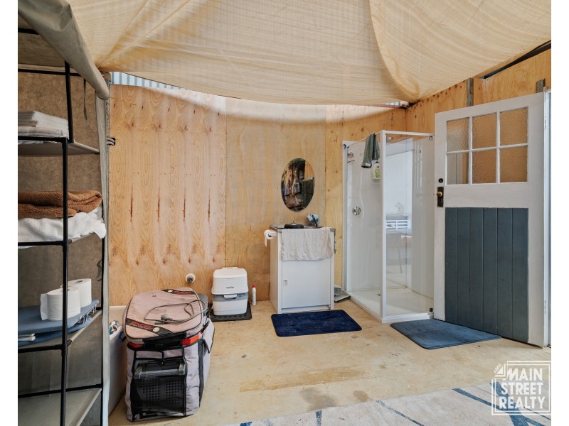 347 Haynes Kite Millar road, Blackbutt South QLD 4306