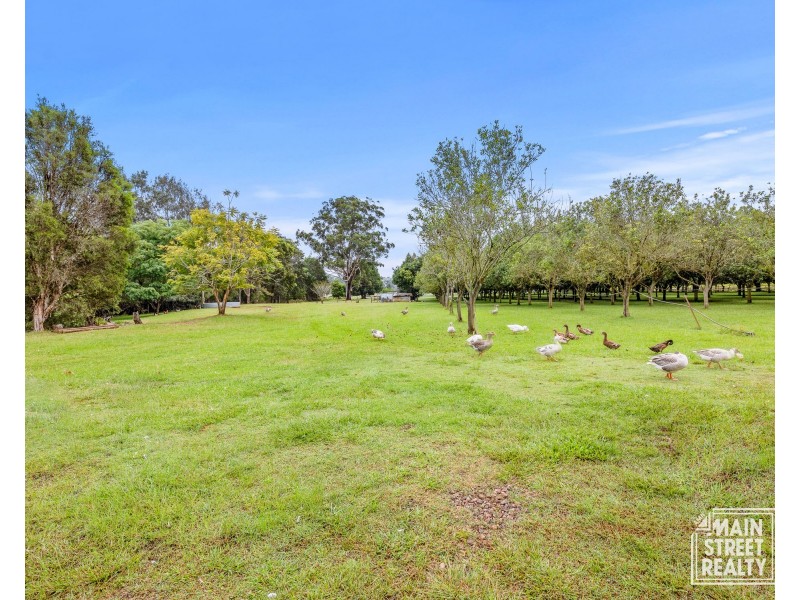 347 Haynes Kite Millar road, Blackbutt South QLD 4306