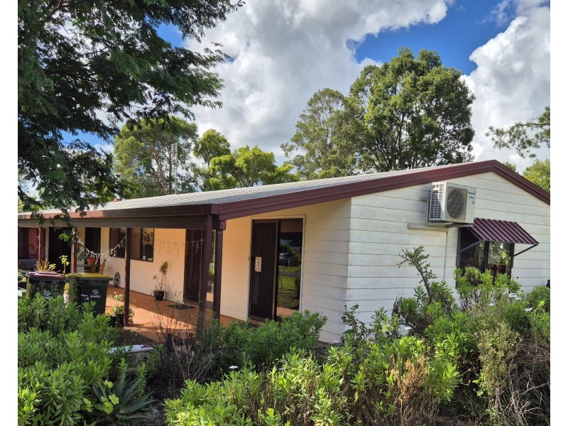 25 John Street, Blackbutt QLD 4306