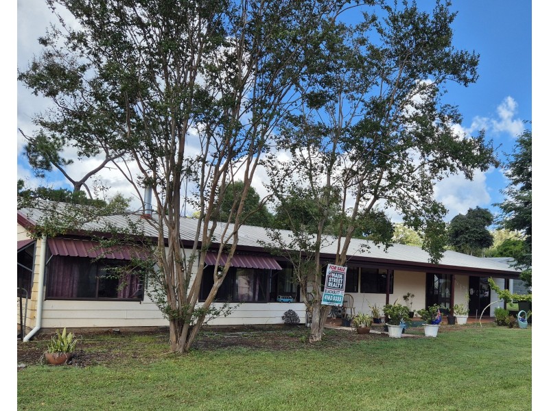 25 John Street, Blackbutt QLD 4306