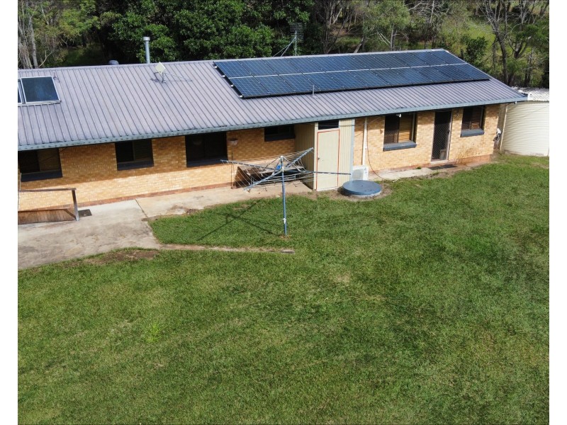 10278 D’Aguilar Highway, Blackbutt QLD 4306