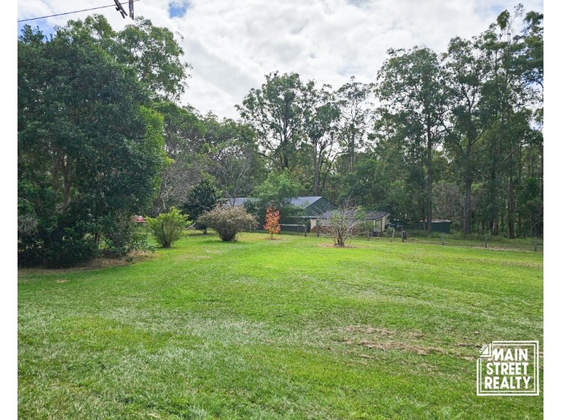 10278 D’Aguilar Highway, Blackbutt QLD 4306