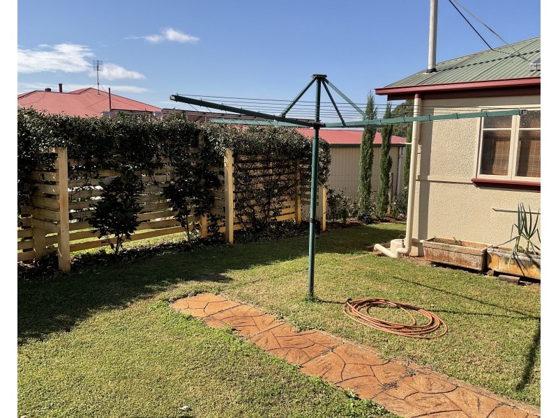 23 Douglas Street, Yarraman QLD 4614