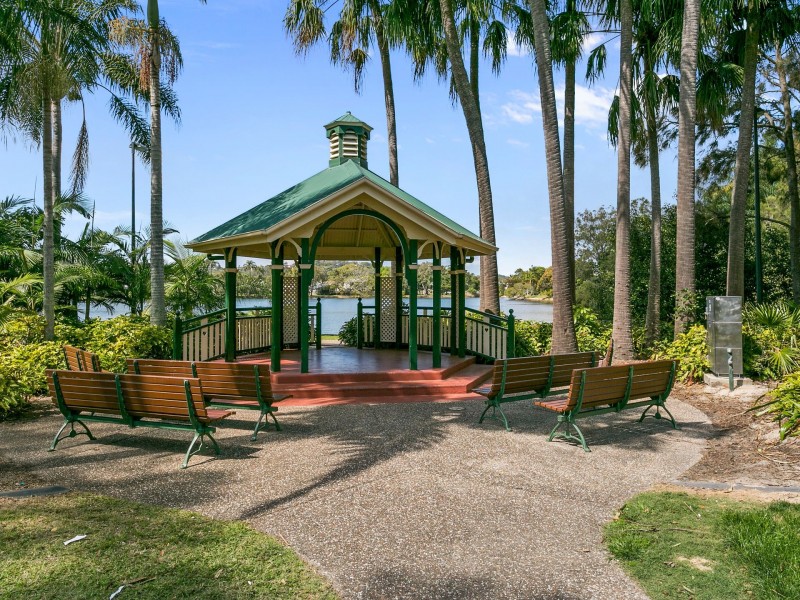 2/77 Laguna Avenue, Palm Beach QLD 4221