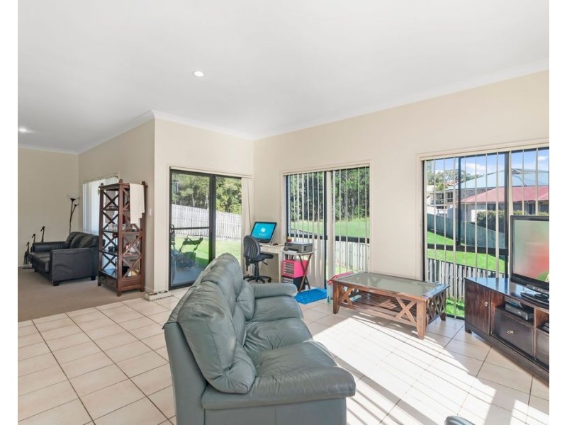 9 Laurina Court, Elanora QLD 4221