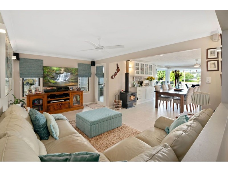 7 Mast Court, Currumbin Waters QLD 4223