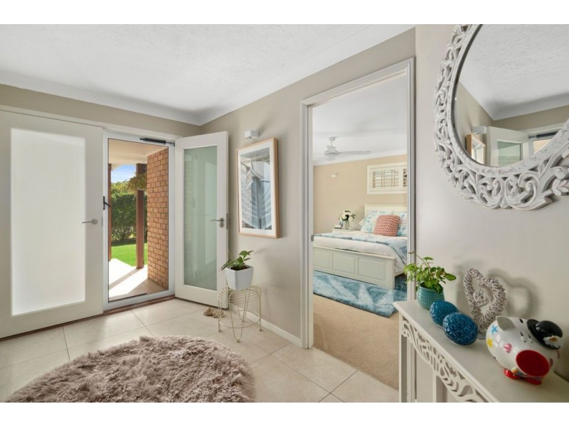 7 Mast Court, Currumbin Waters QLD 4223