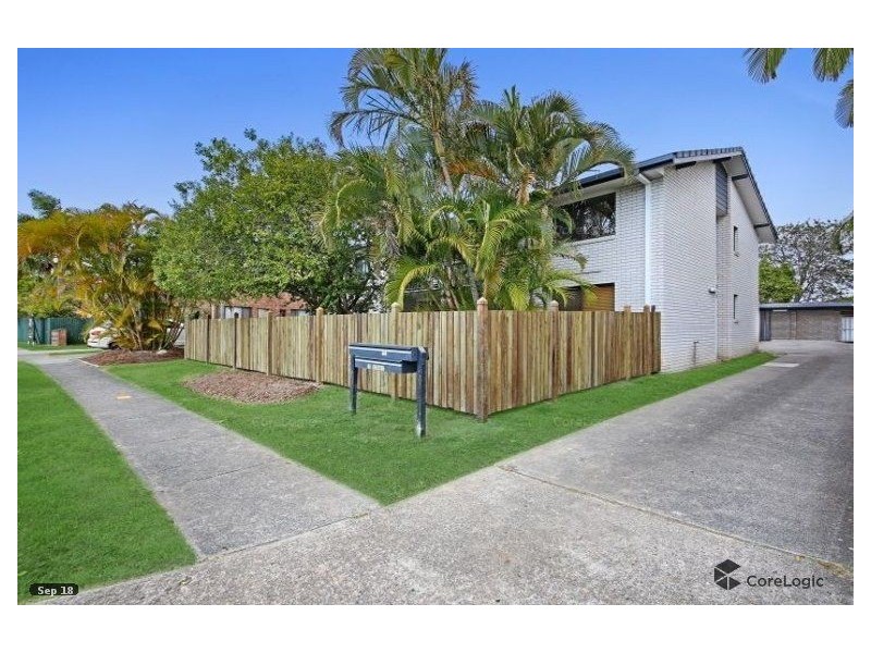4/10 Oceanic Drive, Mermaid Waters QLD 4218