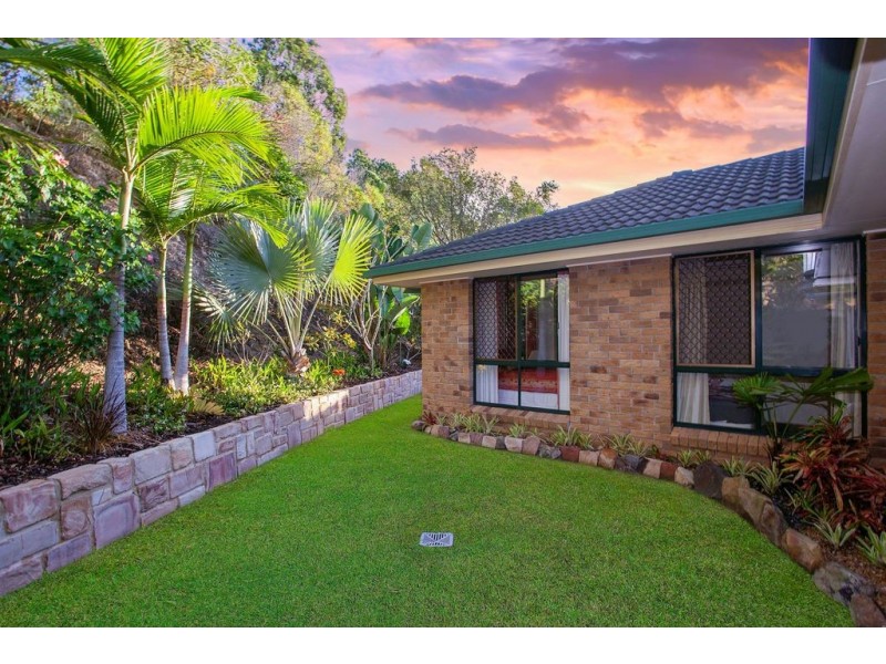 24 Goldvilla Drive, Elanora QLD 4221