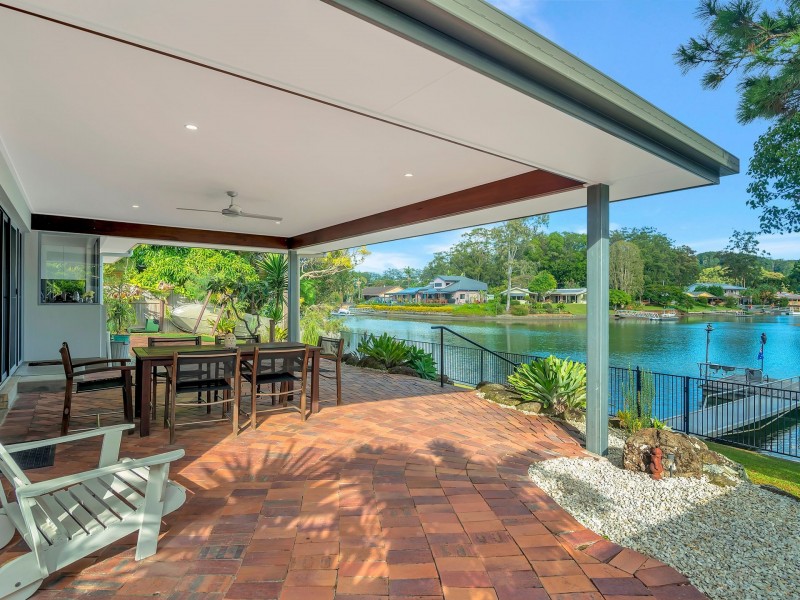 26 Headsail Court, Currumbin Waters QLD 4223