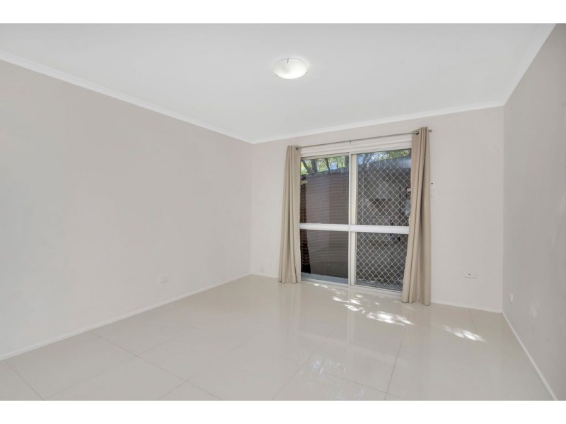 2/26 Twenty Seventh Avenue, Palm Beach QLD 4221