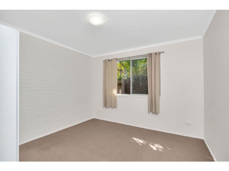 2/26 Twenty Seventh Avenue, Palm Beach QLD 4221