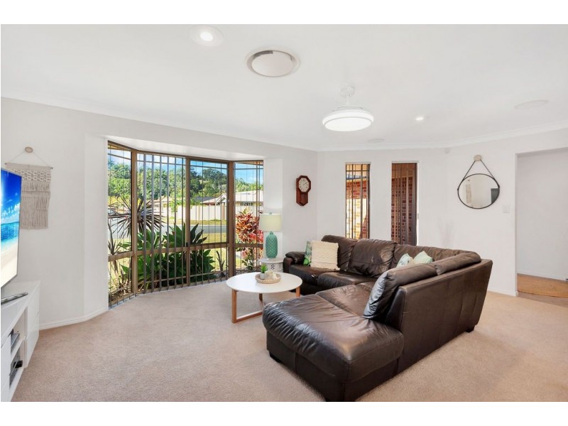 18 Gilchrist Drive, Currumbin Waters QLD 4223