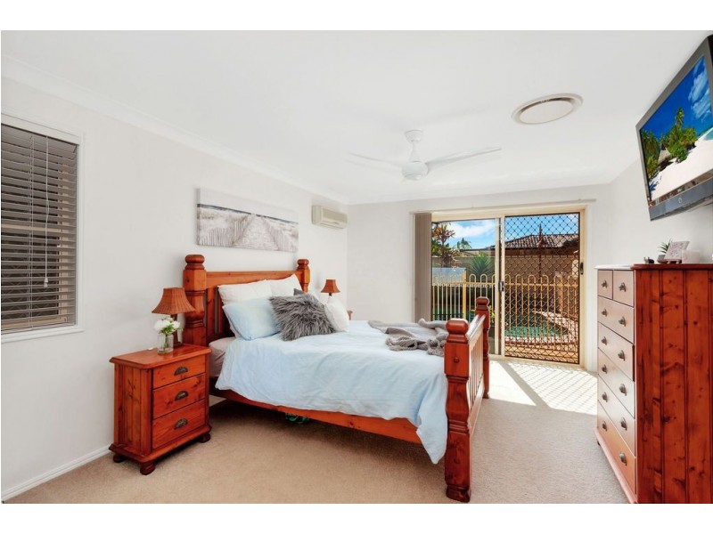 18 Gilchrist Drive, Currumbin Waters QLD 4223