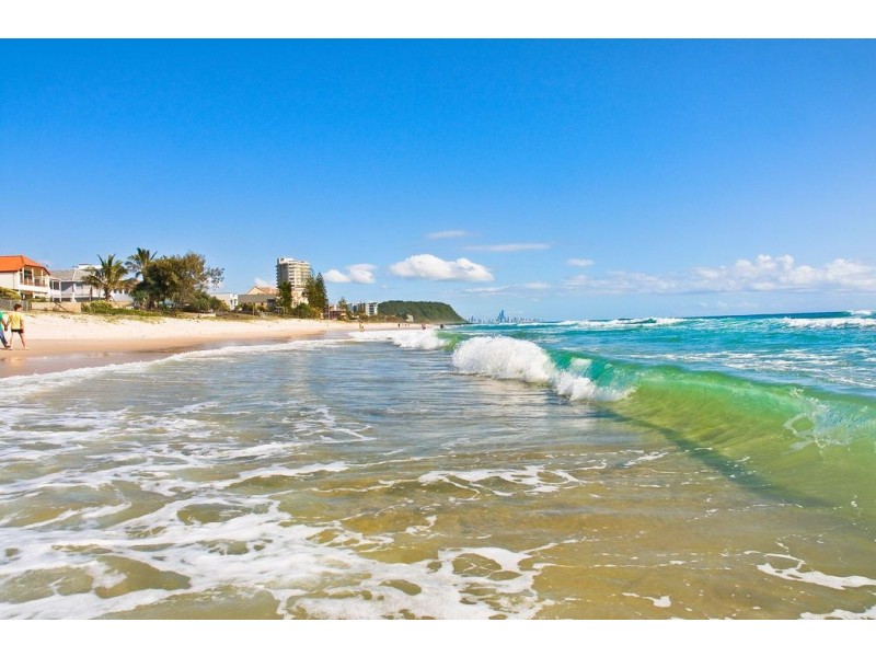 1/1326 Gold Coast Highway, Palm Beach QLD 4221