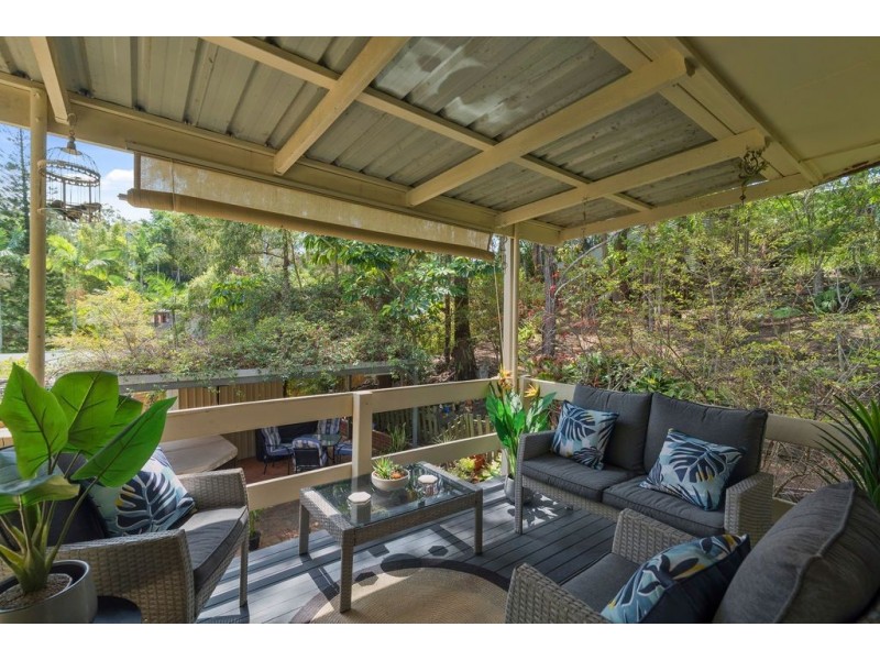 6 Flaminia Street, Currumbin Waters QLD 4223