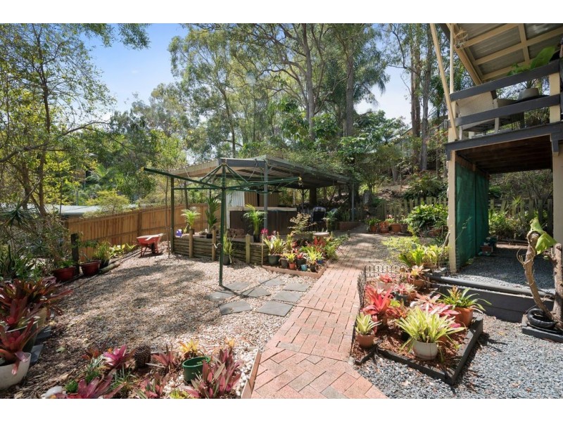 6 Flaminia Street, Currumbin Waters QLD 4223