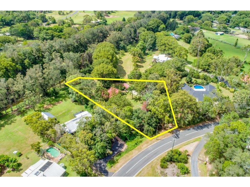 82 Coorabin Court, Tallebudgera QLD 4228