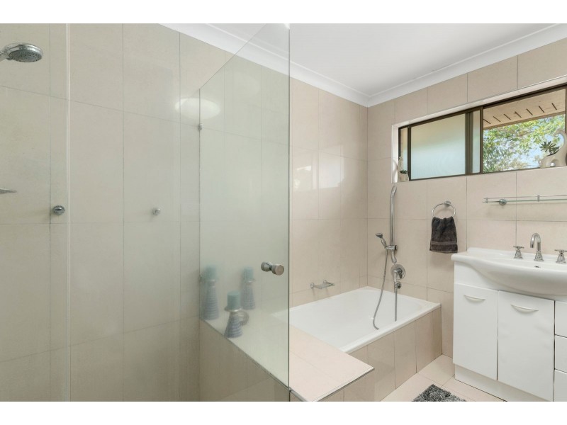 30 Daffodil Street, Tallebudgera QLD 4228
