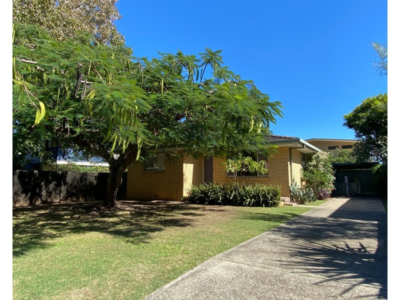 11 Hooper Drive, Currumbin QLD 4223