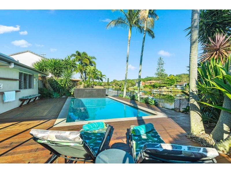 3 Spinnaker Court, Currumbin Waters QLD 4223