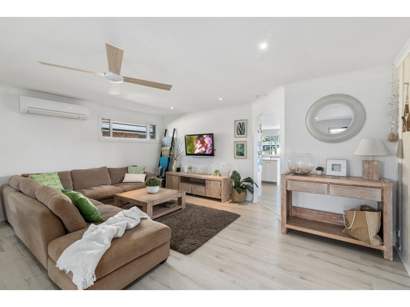 3 Spinnaker Court, Currumbin Waters QLD 4223