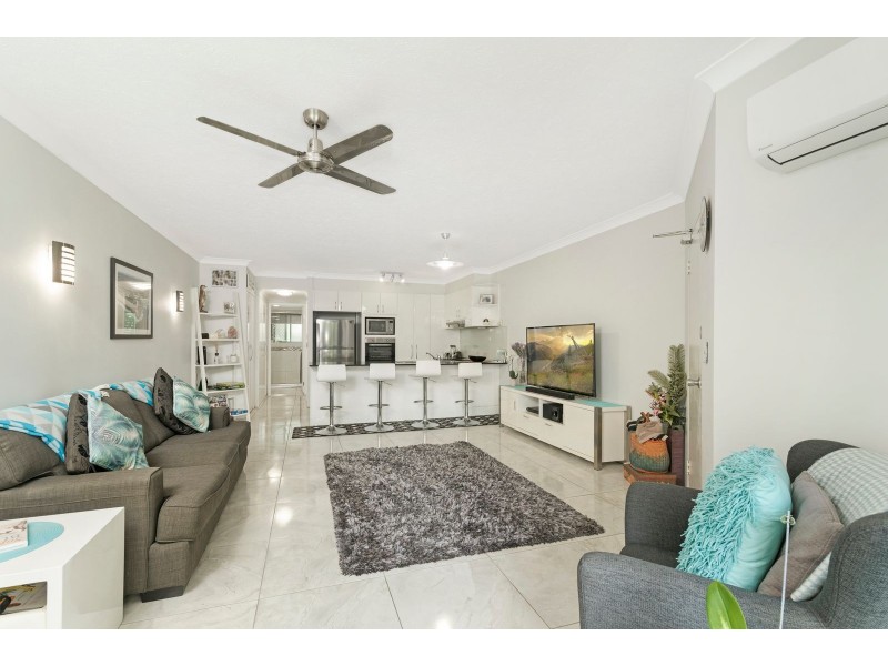 13/955 Gold Coast Highway, Palm Beach QLD 4221