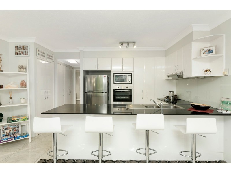 13/955 Gold Coast Highway, Palm Beach QLD 4221