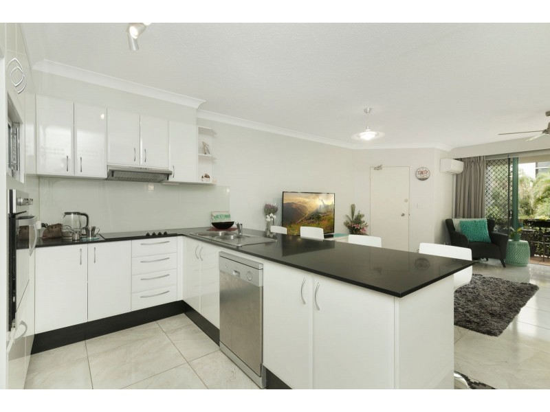 13/955 Gold Coast Highway, Palm Beach QLD 4221
