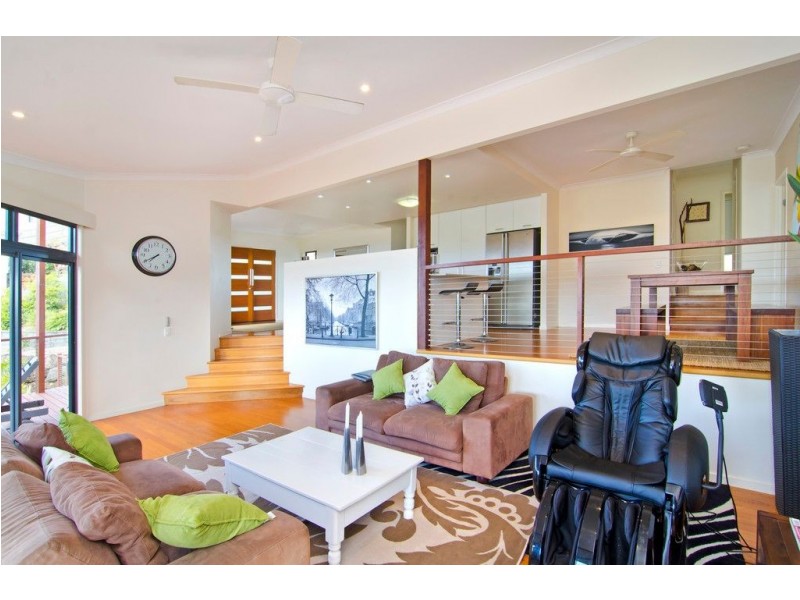 13 Border Drive, Currumbin Waters QLD 4223