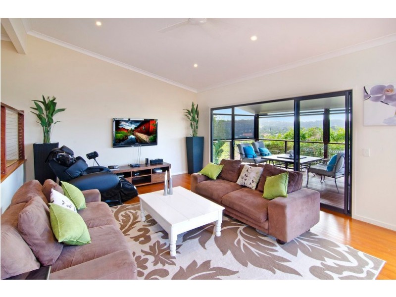 13 Border Drive, Currumbin Waters QLD 4223