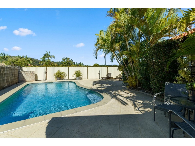 6 Mollys Place, Currumbin Waters QLD 4223